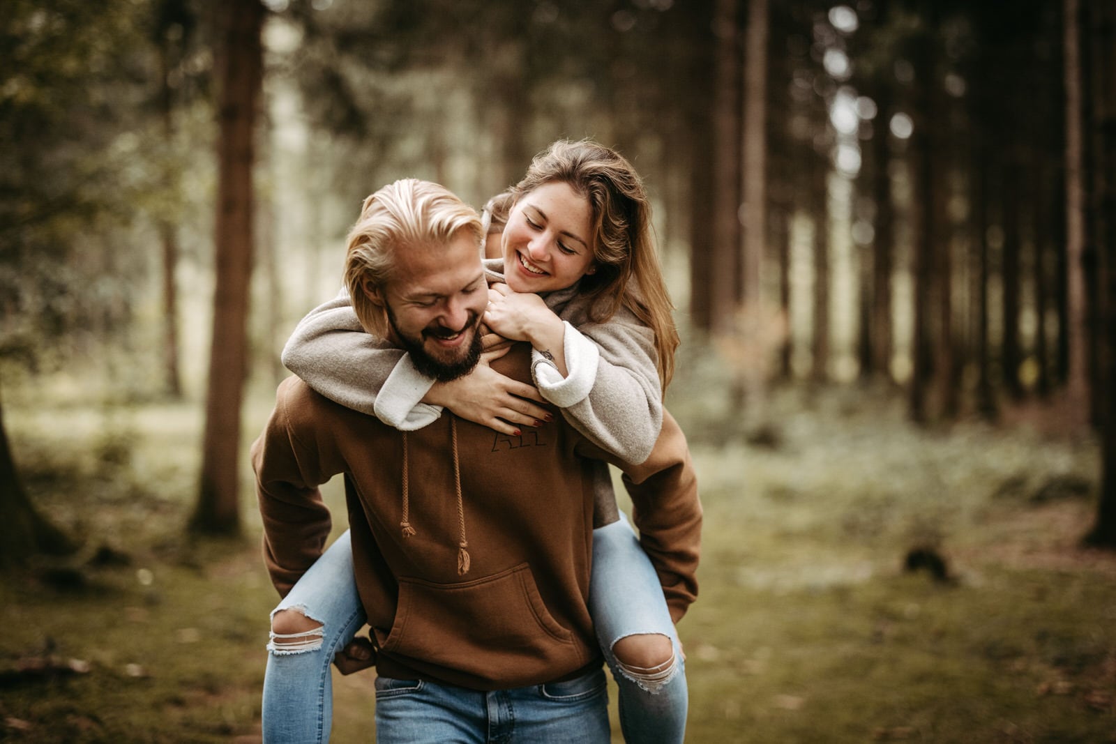 Paarshooting Outdoor im Wald, Schafranek Foto Film Niederösterreich